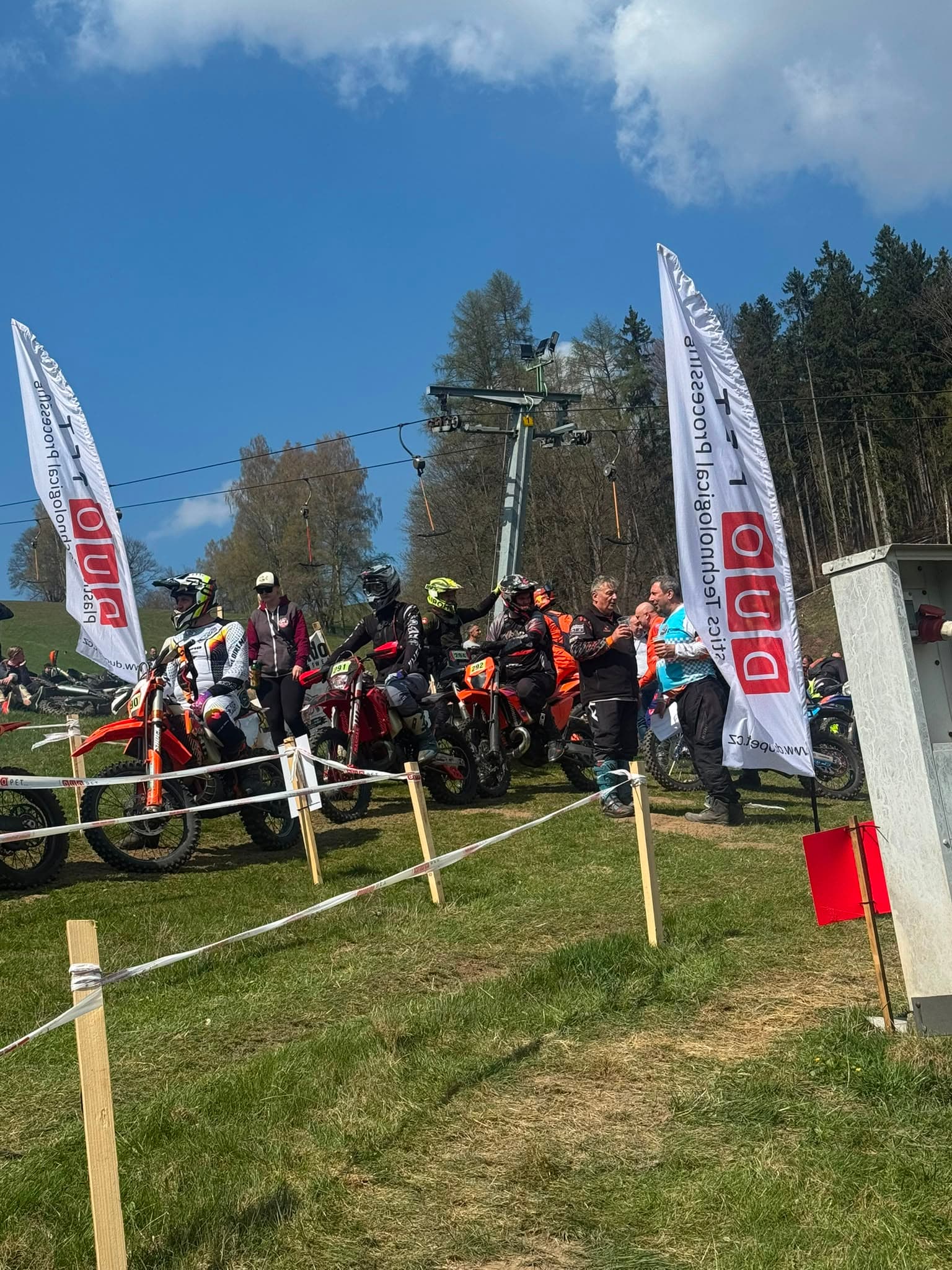 Drapák Rodeo — foto 1